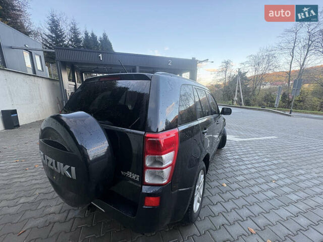 Чорний Сузукі Гранд Вітара, об'ємом двигуна 2 л та пробігом 293 тис. км за 5498 $, фото 9 на Automoto.ua