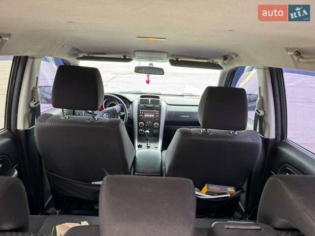 Черный Сузуки Гранд Витара, объемом двигателя 2 л и пробегом 190 тыс. км за 5999 $, фото 13 на Automoto.ua