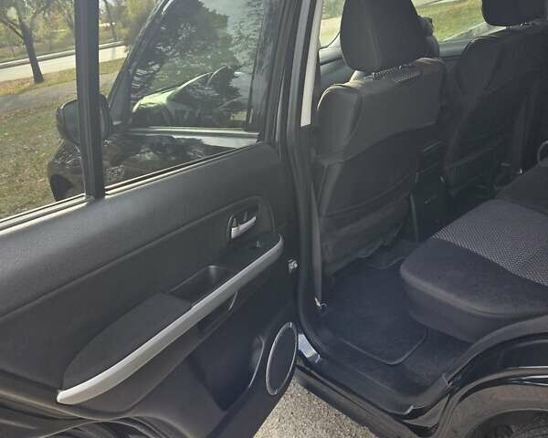 Чорний Сузукі Гранд Вітара, об'ємом двигуна 2 л та пробігом 237 тис. км за 8500 $, фото 10 на Automoto.ua