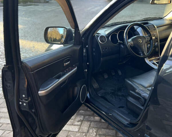 Чорний Сузукі Гранд Вітара, об'ємом двигуна 2 л та пробігом 209 тис. км за 7500 $, фото 9 на Automoto.ua