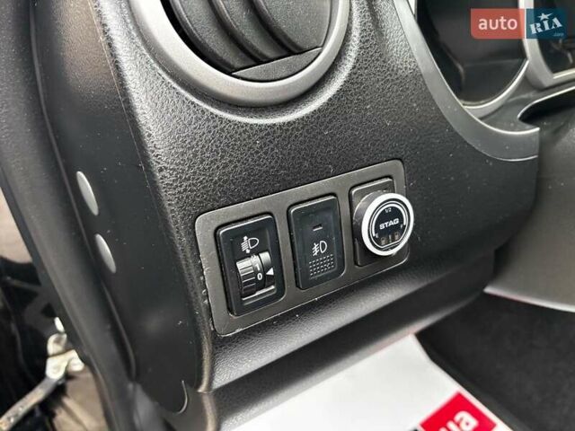 Черный Сузуки Гранд Витара, объемом двигателя 2 л и пробегом 238 тыс. км за 8790 $, фото 18 на Automoto.ua