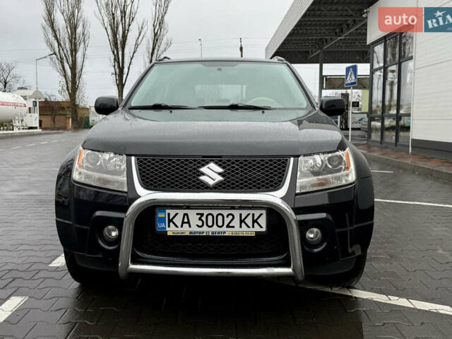Черный Сузуки Гранд Витара, объемом двигателя 2.74 л и пробегом 178 тыс. км за 7500 $, фото 3 на Automoto.ua
