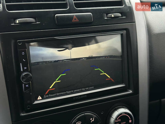 Черный Сузуки Гранд Витара, объемом двигателя 2 л и пробегом 212 тыс. км за 6700 $, фото 21 на Automoto.ua