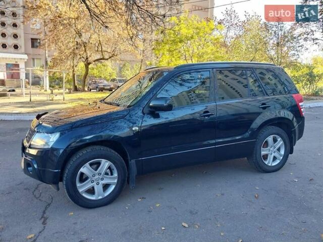 Чорний Сузукі Гранд Вітара, об'ємом двигуна 2 л та пробігом 216 тис. км за 6500 $, фото 10 на Automoto.ua