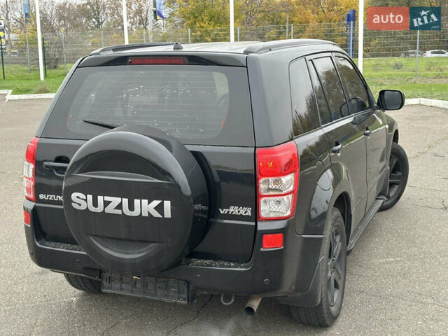 Черный Сузуки Гранд Витара, объемом двигателя 2 л и пробегом 212 тыс. км за 6700 $, фото 12 на Automoto.ua