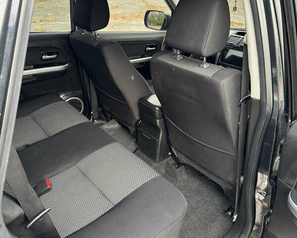 Черный Сузуки Гранд Витара, объемом двигателя 2 л и пробегом 151 тыс. км за 6999 $, фото 25 на Automoto.ua