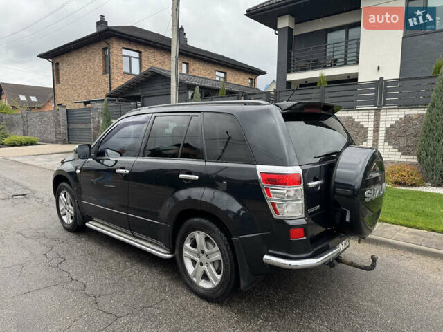 Черный Сузуки Гранд Витара, объемом двигателя 2.74 л и пробегом 310 тыс. км за 7500 $, фото 1 на Automoto.ua