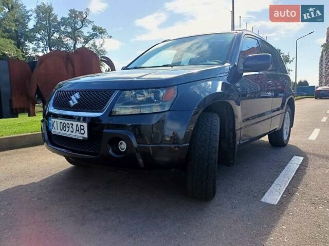 Черный Сузуки Гранд Витара, объемом двигателя 2.7 л и пробегом 266 тыс. км за 9100 $, фото 1 на Automoto.ua