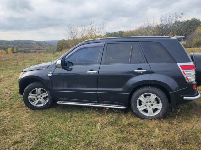 Сузукі Гранд Вітара 2007 у Ставище на Automoto.ua Чорний Сузукі Гранд Вітара, об'ємом двигуна 2.7 л та пробігом 330 тис. км за 5300 $, фото 4 на Automoto.ua