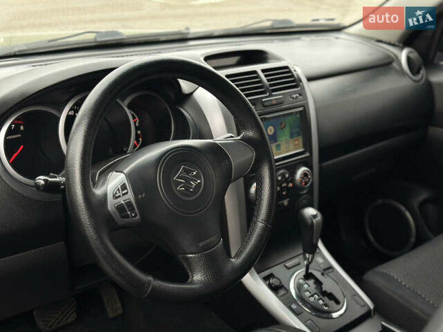 Черный Сузуки Гранд Витара, объемом двигателя 2 л и пробегом 212 тыс. км за 6700 $, фото 17 на Automoto.ua