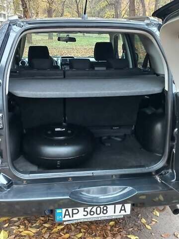 Черный Сузуки Гранд Витара, объемом двигателя 2 л и пробегом 218 тыс. км за 7800 $, фото 1 на Automoto.ua