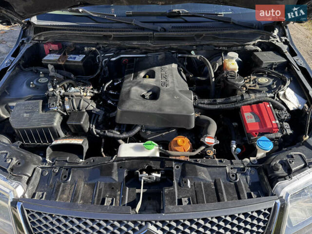 Черный Сузуки Гранд Витара, объемом двигателя 2 л и пробегом 230 тыс. км за 6800 $, фото 11 на Automoto.ua