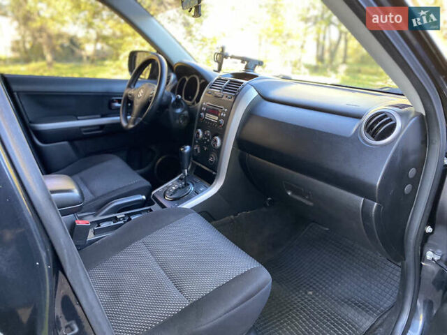 Сузуки Гранд Витара 2007 в Николаеве на Automoto.ua Черный Сузуки Гранд Витара, объемом двигателя 2 л и пробегом 198 тыс. км за 6500 $, фото 9 на Automoto.ua