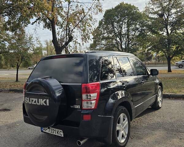 Чорний Сузукі Гранд Вітара, об'ємом двигуна 2 л та пробігом 237 тис. км за 8500 $, фото 11 на Automoto.ua