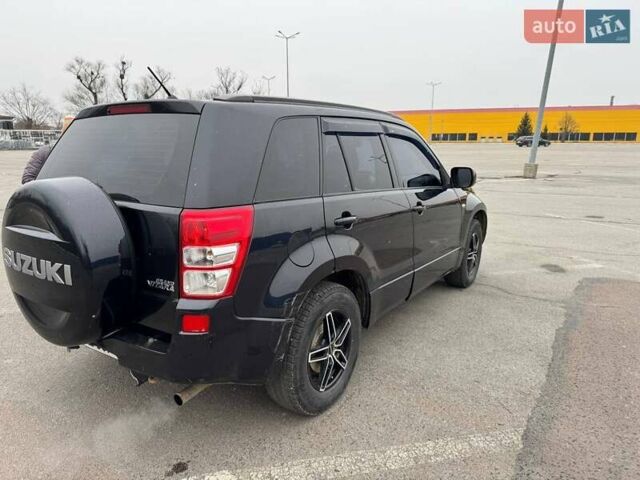 Черный Сузуки Гранд Витара, объемом двигателя 2 л и пробегом 190 тыс. км за 5999 $, фото 15 на Automoto.ua