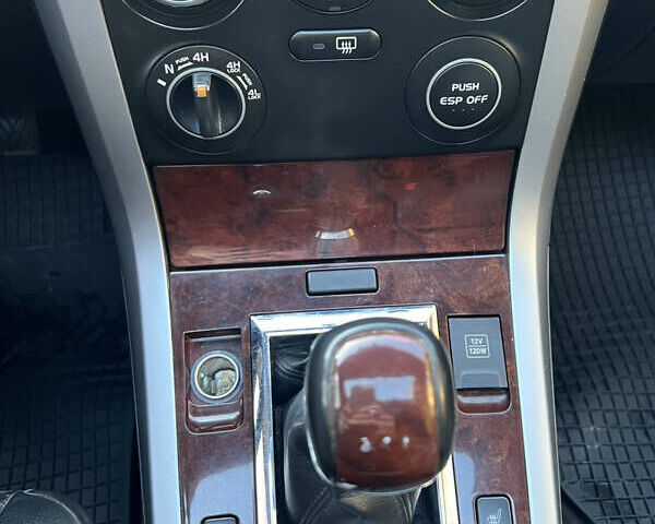 Чорний Сузукі Гранд Вітара, об'ємом двигуна 2 л та пробігом 209 тис. км за 7500 $, фото 35 на Automoto.ua