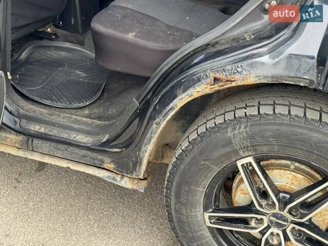 Черный Сузуки Гранд Витара, объемом двигателя 2 л и пробегом 190 тыс. км за 5999 $, фото 12 на Automoto.ua