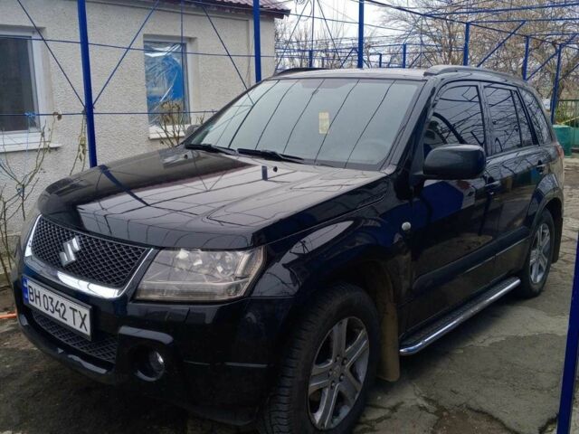 Черный Сузуки Гранд Витара, объемом двигателя 2 л и пробегом 262 тыс. км за 7000 $, фото 2 на Automoto.ua