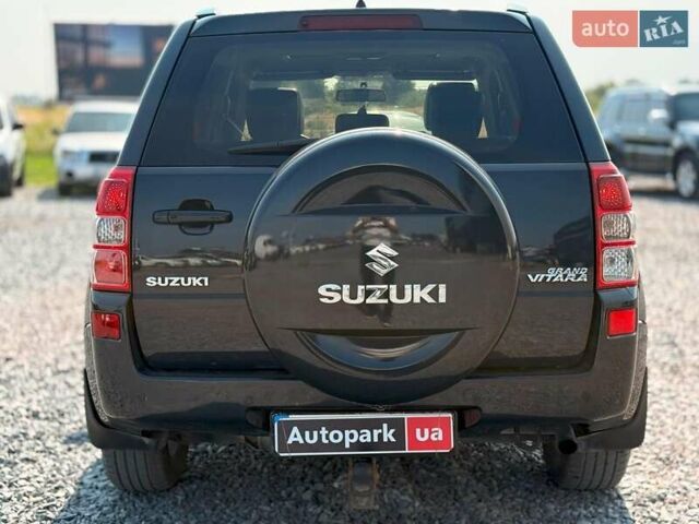 Чорний Сузукі Гранд Вітара, об'ємом двигуна 1.9 л та пробігом 307 тис. км за 7690 $, фото 5 на Automoto.ua