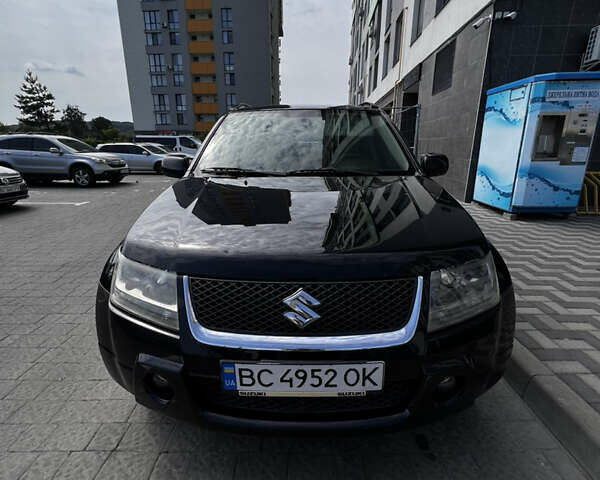 Черный Сузуки Гранд Витара, объемом двигателя 2 л и пробегом 211 тыс. км за 7499 $, фото 3 на Automoto.ua