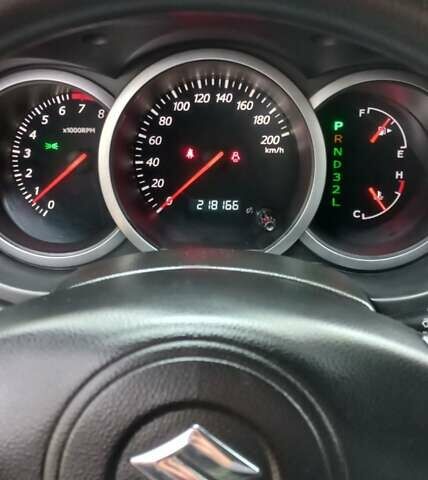 Черный Сузуки Гранд Витара, объемом двигателя 2 л и пробегом 218 тыс. км за 7800 $, фото 15 на Automoto.ua