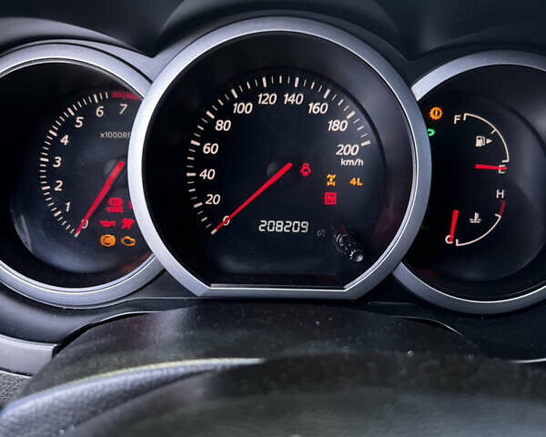 Черный Сузуки Гранд Витара, объемом двигателя 2 л и пробегом 211 тыс. км за 7499 $, фото 12 на Automoto.ua