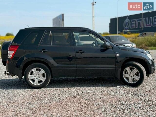 Чорний Сузукі Гранд Вітара, об'ємом двигуна 1.9 л та пробігом 307 тис. км за 7690 $, фото 7 на Automoto.ua