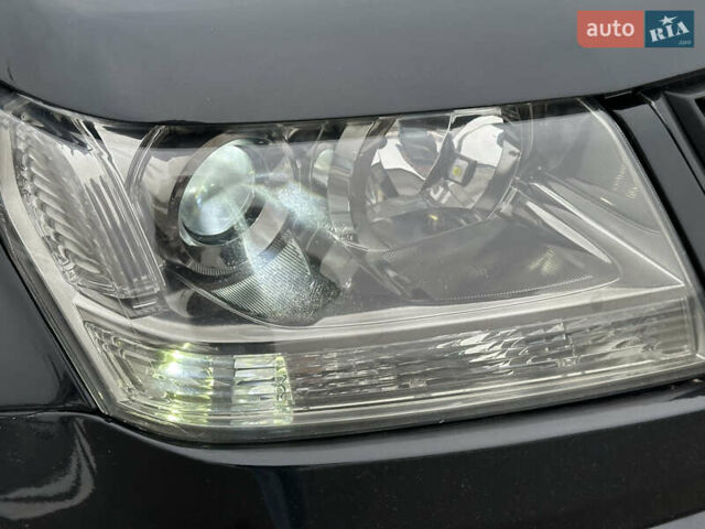 Черный Сузуки Гранд Витара, объемом двигателя 2 л и пробегом 212 тыс. км за 6700 $, фото 6 на Automoto.ua