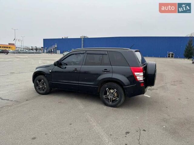 Черный Сузуки Гранд Витара, объемом двигателя 2 л и пробегом 190 тыс. км за 5999 $, фото 8 на Automoto.ua
