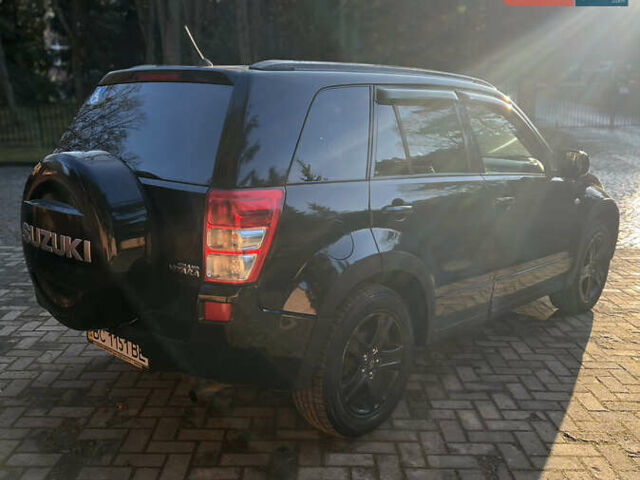 Чорний Сузукі Гранд Вітара, об'ємом двигуна 2 л та пробігом 209 тис. км за 7500 $, фото 6 на Automoto.ua