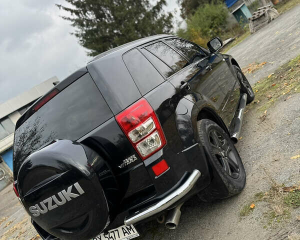 Черный Сузуки Гранд Витара, объемом двигателя 2 л и пробегом 151 тыс. км за 6999 $, фото 6 на Automoto.ua
