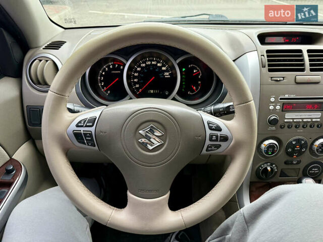 Черный Сузуки Гранд Витара, объемом двигателя 2.74 л и пробегом 178 тыс. км за 7500 $, фото 24 на Automoto.ua
