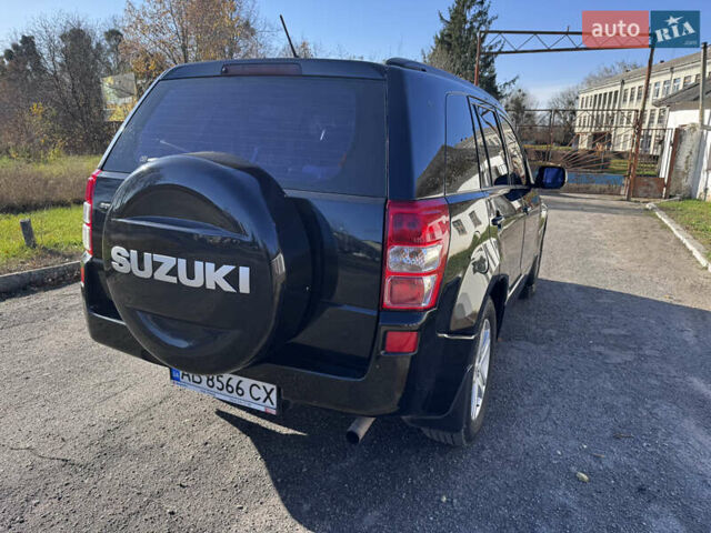 Черный Сузуки Гранд Витара, объемом двигателя 2 л и пробегом 230 тыс. км за 6800 $, фото 5 на Automoto.ua