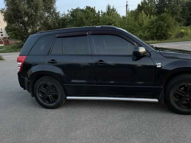 Чорний Сузукі Гранд Вітара, об'ємом двигуна 2.7 л та пробігом 285 тис. км за 7000 $, фото 7 на Automoto.ua