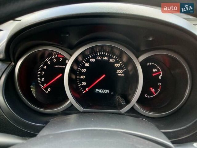 Сузуки Гранд Витара 2007 в Днепре (Днепропетровске) на Automoto.ua Черный Сузуки Гранд Витара, объемом двигателя 2 л и пробегом 244 тыс. км за 7900 $, фото 6 на Automoto.ua