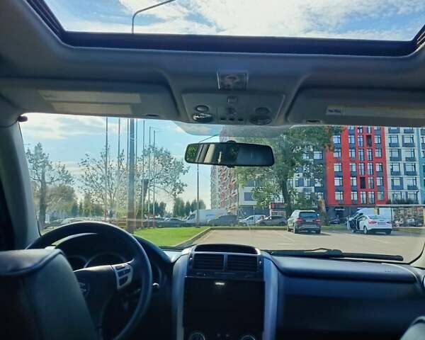 Черный Сузуки Гранд Витара, объемом двигателя 2.7 л и пробегом 266 тыс. км за 9100 $, фото 21 на Automoto.ua