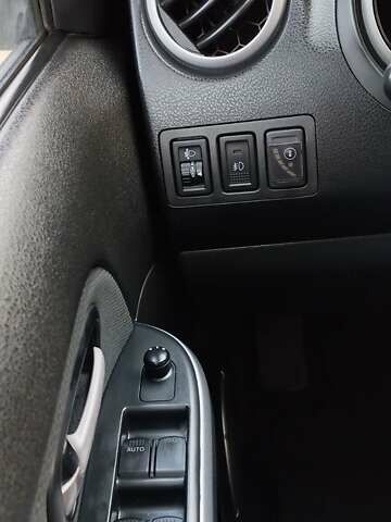 Черный Сузуки Гранд Витара, объемом двигателя 2 л и пробегом 218 тыс. км за 7800 $, фото 21 на Automoto.ua