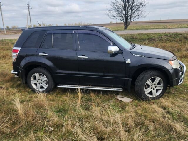 Сузукі Гранд Вітара 2007 у Ставище на Automoto.ua Чорний Сузукі Гранд Вітара, об'ємом двигуна 2.7 л та пробігом 330 тис. км за 5300 $, фото 1 на Automoto.ua