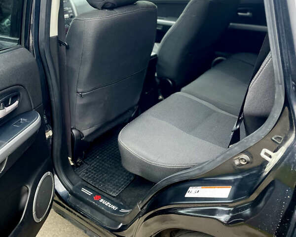 Черный Сузуки Гранд Витара, объемом двигателя 2.7 л и пробегом 255 тыс. км за 5900 $, фото 18 на Automoto.ua