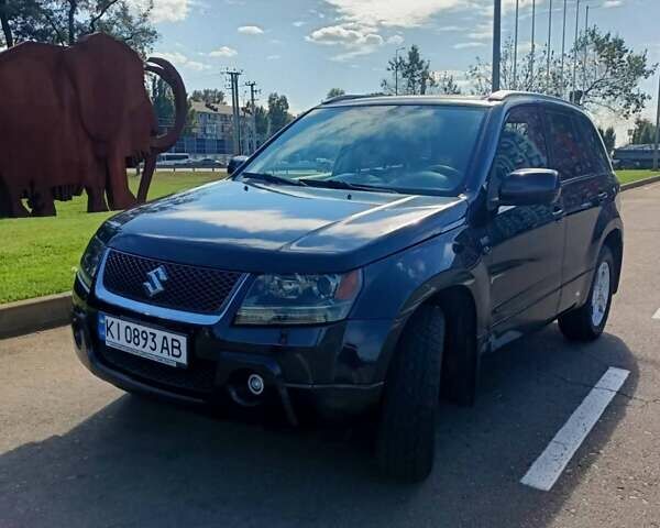 Черный Сузуки Гранд Витара, объемом двигателя 2.7 л и пробегом 266 тыс. км за 9100 $, фото 9 на Automoto.ua