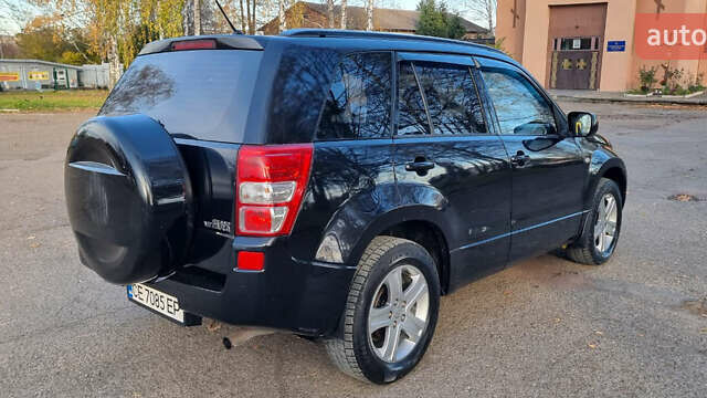 Чорний Сузукі Гранд Вітара, об'ємом двигуна 2 л та пробігом 245 тис. км за 5450 $, фото 14 на Automoto.ua