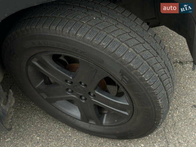 Черный Сузуки Гранд Витара, объемом двигателя 2 л и пробегом 212 тыс. км за 6700 $, фото 13 на Automoto.ua