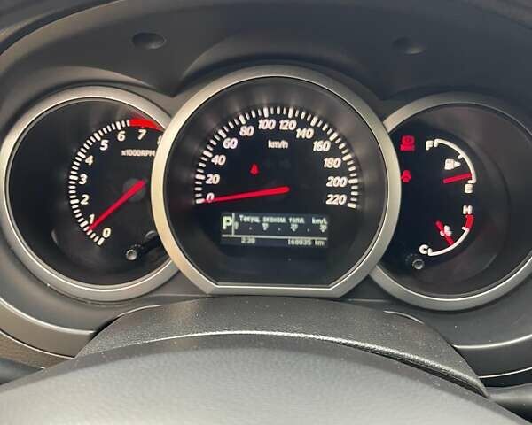 Чорний Сузукі Гранд Вітара, об'ємом двигуна 2.39 л та пробігом 176 тис. км за 8600 $, фото 9 на Automoto.ua