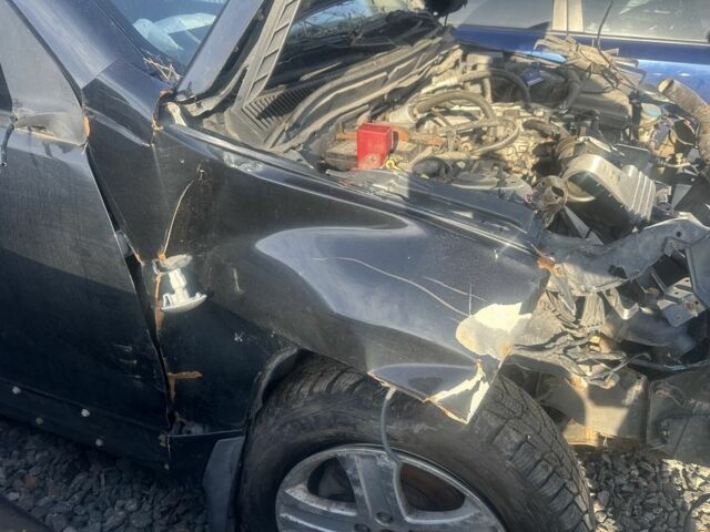 Черный Сузуки Гранд Витара, объемом двигателя 2 л и пробегом 240 тыс. км за 3200 $, фото 3 на Automoto.ua