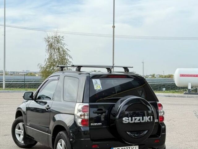 Чорний Сузукі Гранд Вітара, об'ємом двигуна 2.4 л та пробігом 198 тис. км за 7900 $, фото 3 на Automoto.ua