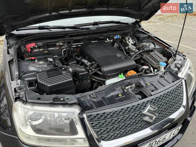 Чорний Сузукі Гранд Вітара, об'ємом двигуна 2.4 л та пробігом 135 тис. км за 8100 $, фото 13 на Automoto.ua