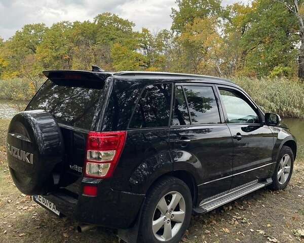 Чорний Сузукі Гранд Вітара, об'ємом двигуна 2.39 л та пробігом 176 тис. км за 8600 $, фото 5 на Automoto.ua