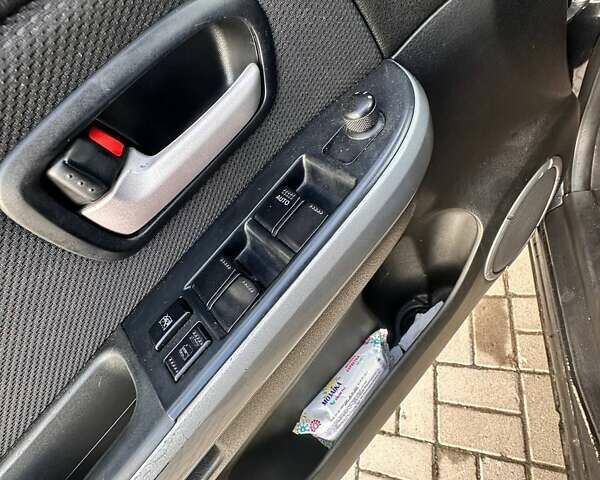 Сузукі Гранд Вітара 2008 у Львові на Automoto.ua Чорний Сузукі Гранд Вітара, об'ємом двигуна 2 л та пробігом 160 тис. км за 7400 $, фото 11 на Automoto.ua