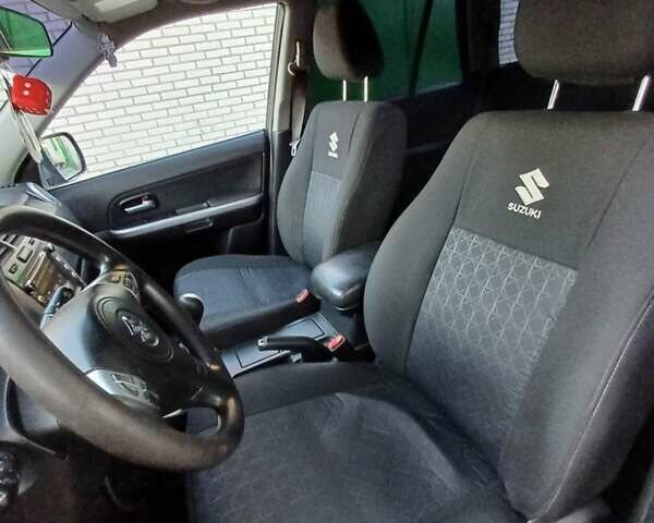 Сузуки Гранд Витара 2008 в Виннице на Automoto.ua Черный Сузуки Гранд Витара, объемом двигателя 2 л и пробегом 187 тыс. км за 7500 $, фото 4 на Automoto.ua