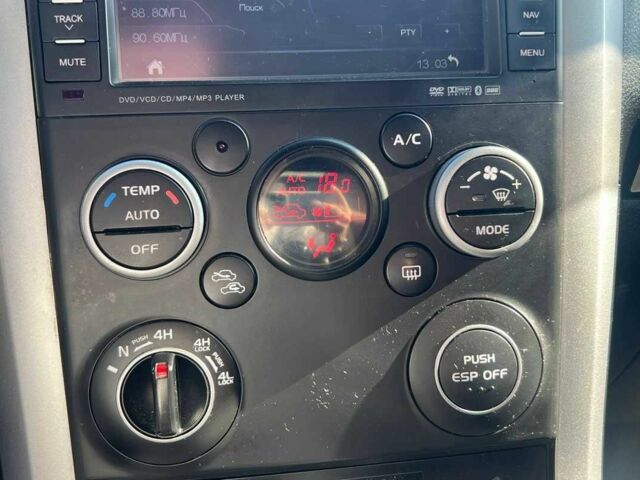 Чорний Сузукі Гранд Вітара, об'ємом двигуна 2.4 л та пробігом 290 тис. км за 6100 $, фото 18 на Automoto.ua